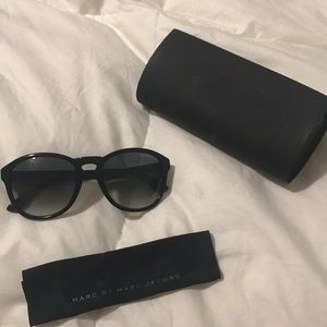 Marc by Marc Jacobs Sunglasses w/ case!
